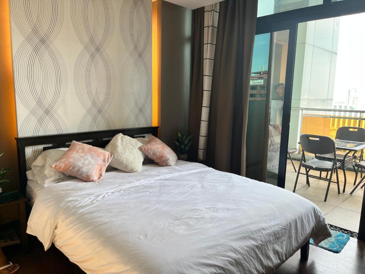 Appleone Ayala Condo With Balcony Cebu Stadt Exterior foto